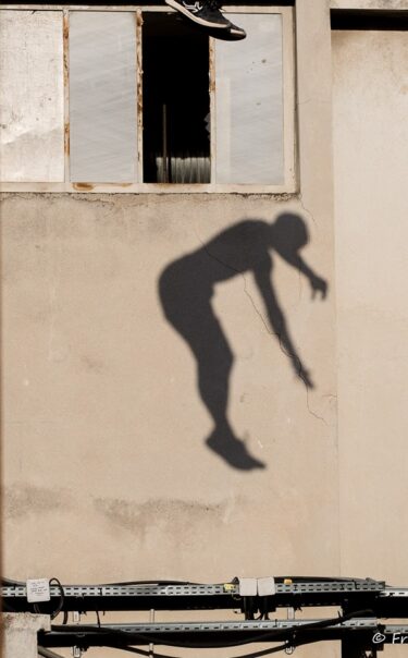 Cie Lézards Bleus-Antoine Le Menestrel_Lignes de vie_Ombre_Nice©fFrederic de faverney